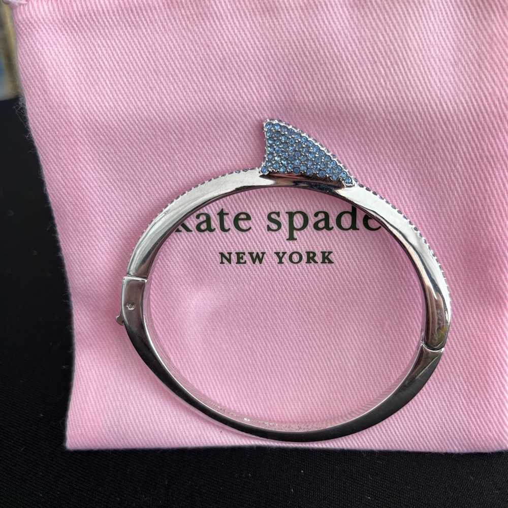 Kate Spade ♠️ California Dreaming Shark 🦈 fin bracelet